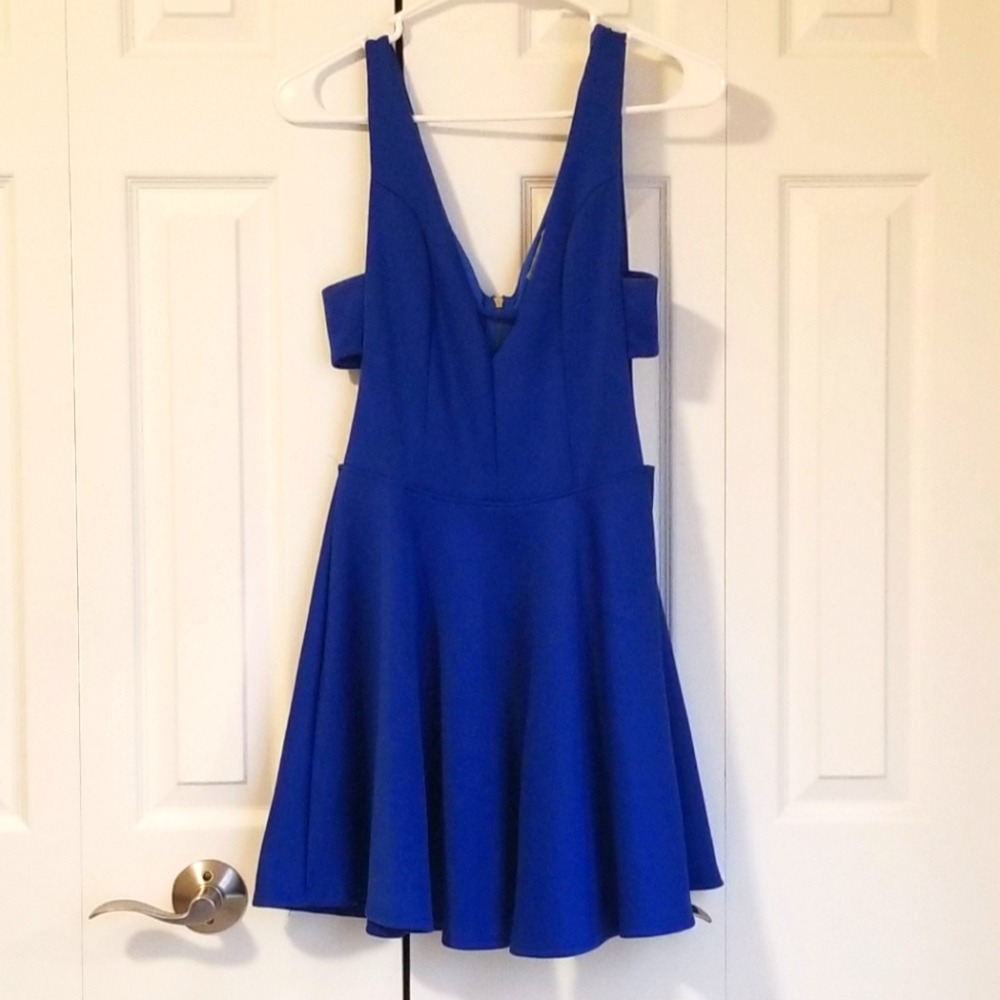 !!SUMMER SALE!! Charlotte Russe Blue Cutout dress, S